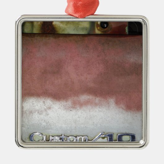 カスタムピンクと白 メタルオーナメント (正面)