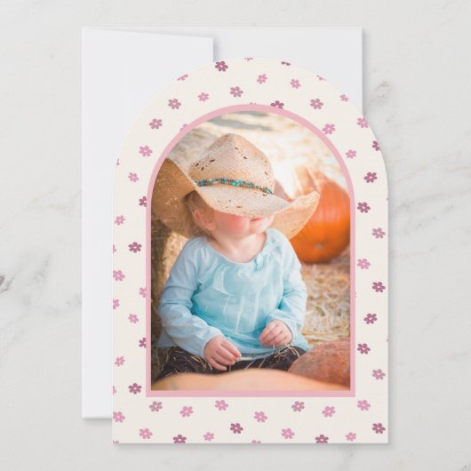 カスタムピンクファーストロデオピンクアーチ写真誕生日 招待状 (裏面)