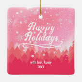 カスタムピンク雪の森メリークリスマスホリデー セラミックオーナメント (裏面)