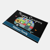 カスタムファミリーネームハッピーキャンパー ドアマット (アングル)