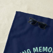 カスタムファミリーバケーションレトロトロピカルビーチトリップ ビーチタオル (インサイチュ)