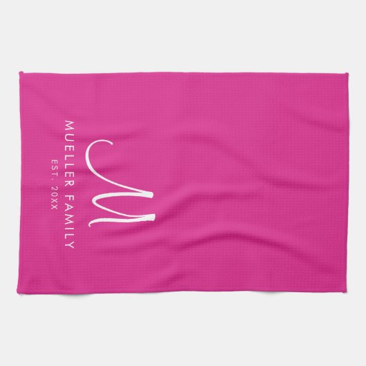 カスタムファミリー名モノグラムテンプレートトレンディーピンク キッチンタオル (横)