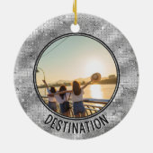 カスタムフォトガールズトリップフレンズ&ファミリーバケーション セラミックオーナメント (裏面)