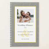 カスタムフォトグモダンレイ&イエローウェディング月次 プランナー手帳 (正面)