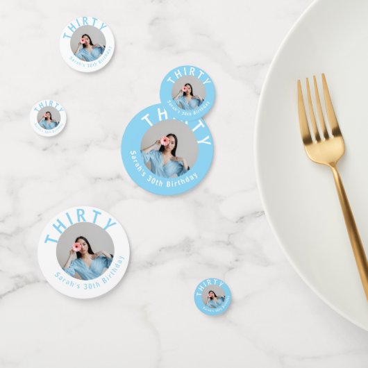 カスタムフォトスカイブルー30th誕生日テーブル紙吹雪 コンフェッティ (グループ)
