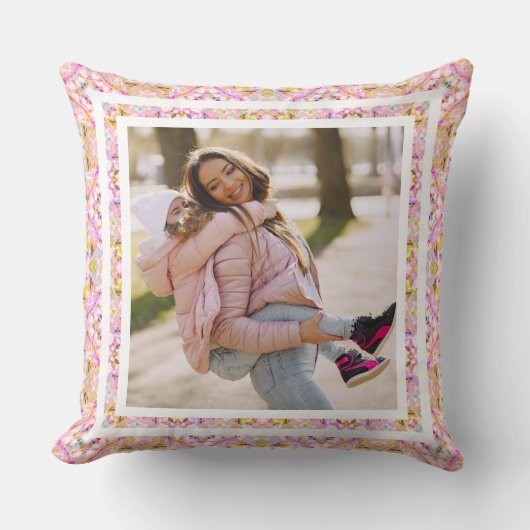 カスタムフォトパステルピンクハッピーグリーンマザーズデイ クッション (正面)
