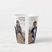 カスタムフォトファミリーの子供 カフェラテマグ (正面)