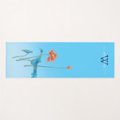 カスタムブライトブルーロータスフラワーズモノグラム名 ヨガマット (正面(横))