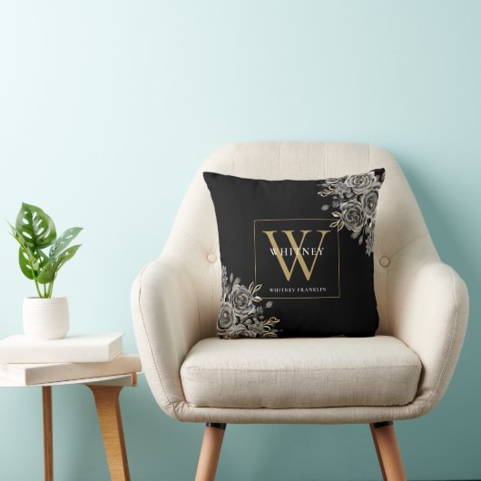 カスタムブラックおよび金ゴールドモノグラムフローラ クッション (椅子)
