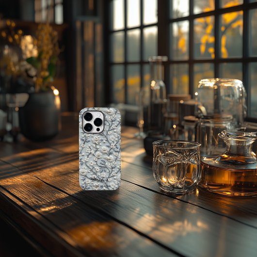 カスタムブルー&ホワイト刺繍フローラ名引用文 Case-Mate iPhoneケース