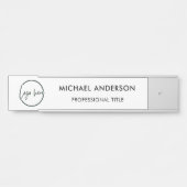 カスタムプロフェッショナル、モダン白黒ロゴ、名前 サインプレート (正面)