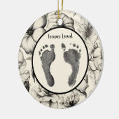 カスタムベビーの足プリントソフトフローラトリビュート セラミックオーナメント (左)