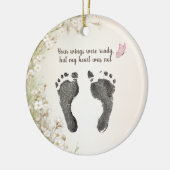 カスタムベビーの足プリントワイルドフラワーメモリ セラミックオーナメント (左)