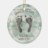 カスタムベビーの足プリント雪片メモリ セラミックオーナメント (左)