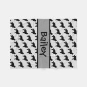 カスタムベルネーズマウンテンドッグシルエット フリースブランケット (正面(横))