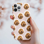 カスタムペットの写真ケース | ピンクパーソナライズされた iPhone 15 PROケース<br><div class="desc">このスタイルのペットのフォトフォンカスタムケースで柔らかいピンクのデザインで毛皮の友人を表示！ペット好きに最適パーソナライズされたなケースで、ペットの写真をアップお気に入りのロードし、一種類のアクセサリーを作ることができる。あなたは犬のお母さん、猫のパパ、動物愛好家など、自分や愛する人に思いやりある贈り物をする。誕生日やペットの記念碑など、また単に行くところ運でペットと一緒に暮らすのに最適！複数の電話モデルで利用可能。</div>