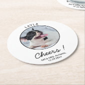 カスタムペット写真かわいい犬の猫私も結婚の ラウンドペーパーコースター (アングル)