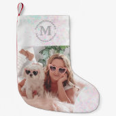 カスタムペット犬の写真とモノグラムのセクイントリム スモールクリスマスストッキング (正面)