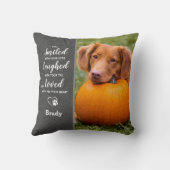 カスタムペット記念悔やみや弔慰ペットロス2犬の写真 クッション (裏面)
