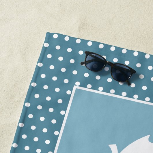 カスタムホワイトシーホース水玉模様ターコイズティール(緑がかった色) ビーチタオル (インサイチュ)