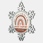 カスタムボホレインボーソーシャルワーカーへの感謝 スノーフレークピューターオーナメント (右)