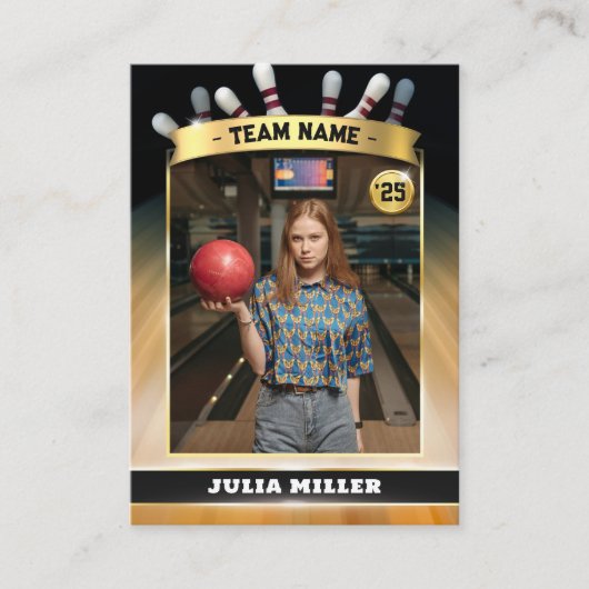 カスタムボーリングトレーディングカーモダンド、ボウリングをする人、 クリケットの投手カード コーリングカード (正面)