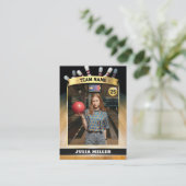 カスタムボーリングトレーディングカーモダンド、ボウリングをする人、 クリケットの投手カード コーリングカード (スタンド正面)