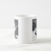 カスタムミニマル白黒カップル写真結婚の コーヒーマグカップ (中央)