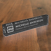 カスタムモダンロゴエレガントミニマル白黒 デスクネームプレート (側面)