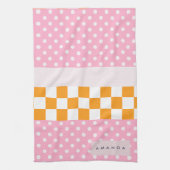 カスタムモノグラムピンクオレンジ水玉模様チェック キッチンタオル (縦)