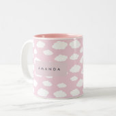 カスタムモノグラム可愛いガーリーピンクのクラウドギフト ツートーンマグカップ (正面左)