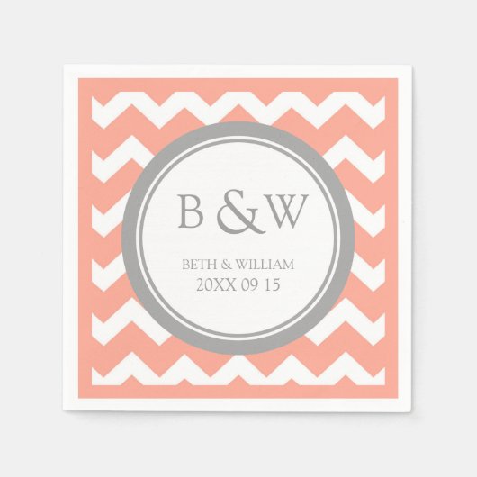 カスタムモノグラム結婚ズナプキンコーラルグレーシェブロン スタンダードカクテルナプキン (正面)
