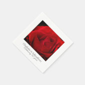 カスタムルビー40結婚周年を迎えた赤いバラ スタンダードカクテルナプキン (角)