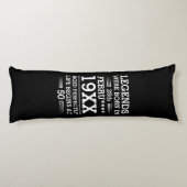 カスタムレジェン生まれトが日付月年の年齢にあった ボディピロー (裏面)