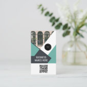 カスタムロゴとQRコードのモダンシンプルプロフェッショナル 名刺 (スタンド正面)