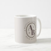 カスタムロゴのマグ | 業務パーソナライズされたブランディング コーヒーマグカップ (正面右)