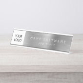 カスタムロゴエグゼクティブシルバービジネスプロフェッショナル デスクネームプレート (正面)