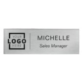 カスタムロゴ事業社員スタッフェイクフSilver 名札 (正面)