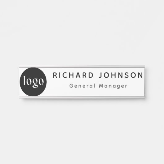 カスタムロゴ従業員の磁気ピンまたは安全ピン サインプレート (正面)