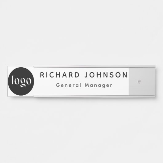 カスタムロゴ従業員の磁気ピンまたは安全ピン サインプレート (正面)