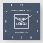 カスタムロゴ文字ミニマルネイビーブルー スクエア壁時計 (正面)