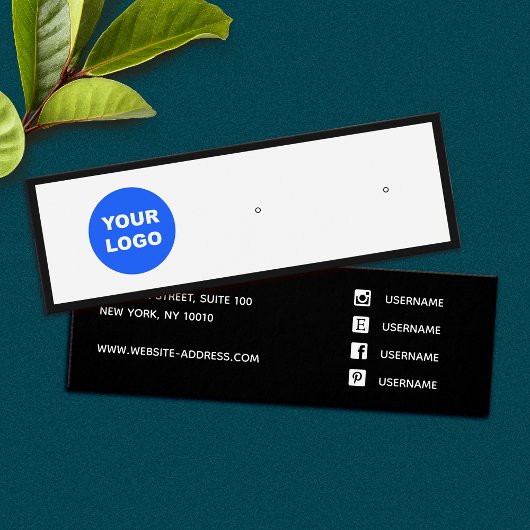 カスタムロゴ追加スタッドイヤリング表示