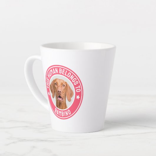 カスタム写真この人はペットの名前だ カフェラテマグ (左アングル)