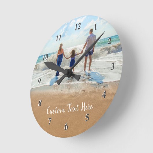 カスタム写真と文字時計 – お使いのデザイン – 家族 ラウンド壁時計 (傾斜)