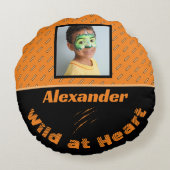 カスタム写真の名前オレンジ色の黒いパーソナライズされた虎 ラウンドクッション (裏面)