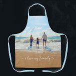 カスタム写真エプロン家族の写真ギフト エプロン<br><div class="desc">カスタム文字と写真のエプロンユニーク – あなた自身のデザインパーソナライズされた – 家族/友人または個人エプロンのギフト – あなたのテキストと写真を追加 – カスタマイズツールで要素のサイズ変更と移動！Good Luck - Be Happy :)</div>