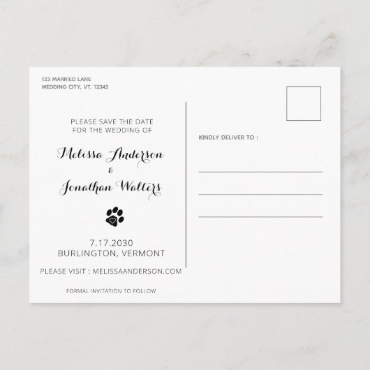 カスタム写真コラージュ結婚ペットの犬の日付を保存 案内ポストカード (裏面)