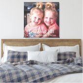 カスタム写真ツインユニークシスター キャンバスプリント (インサイチュ (寝室))