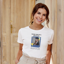 カスタム写真名誇りを持った卒業生の母 Tシャツ