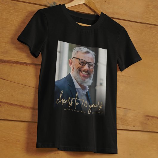 カスタム写真 おめでとう 70歳の誕生日パーティー Tシャツ